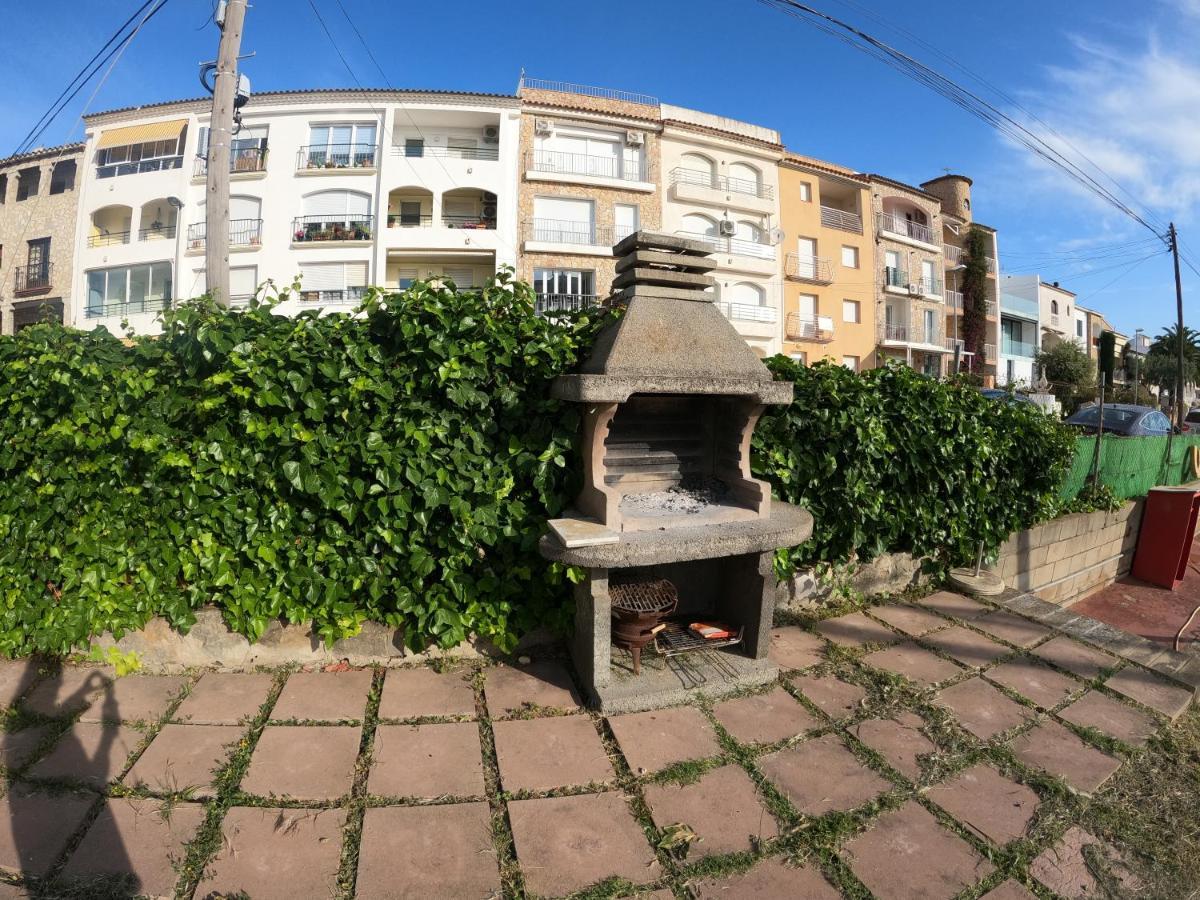 Alójate En Un Velero En O Regala La Experiencia A Alguien Especial Ampuriabrava