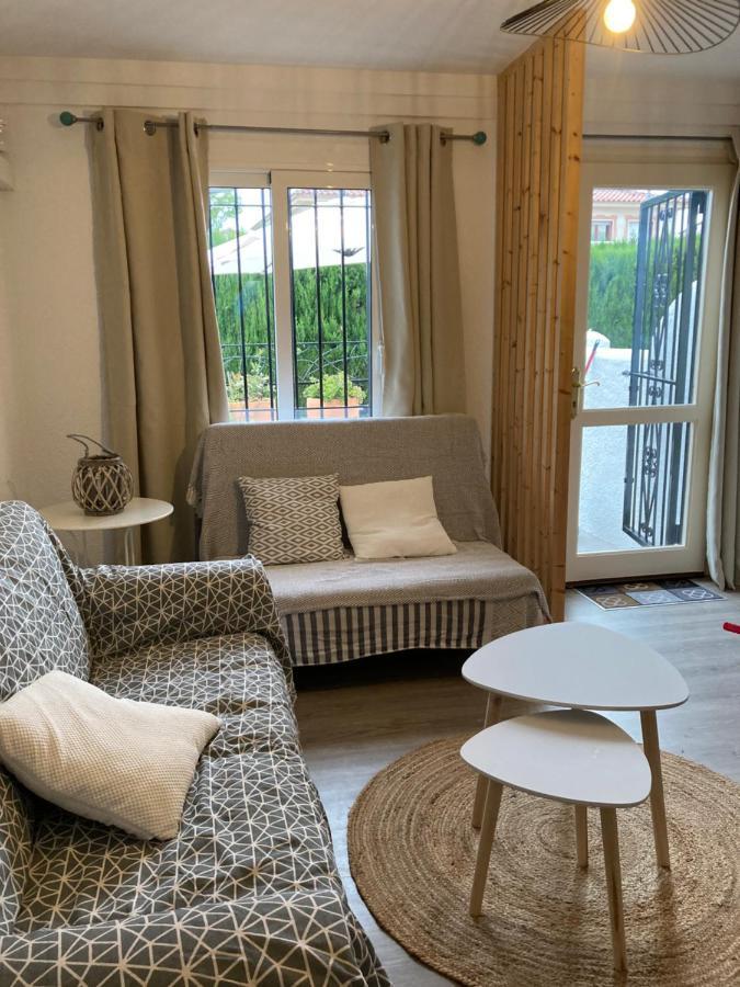Apartment Charmante Maison Coeur De 650m Plage Empuriabrava