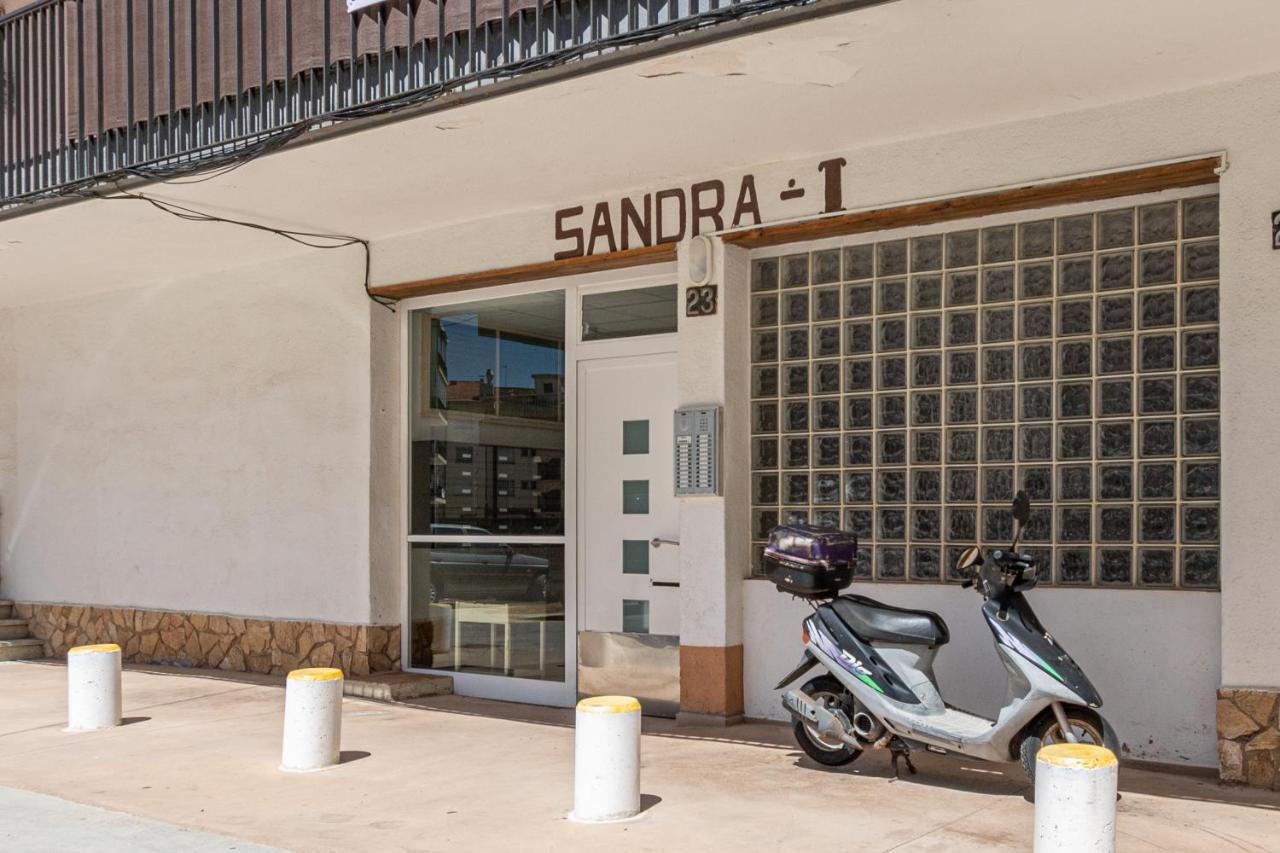 Apartamento En La Playa Sandra 1, Con Wifi, Parking Y Clima