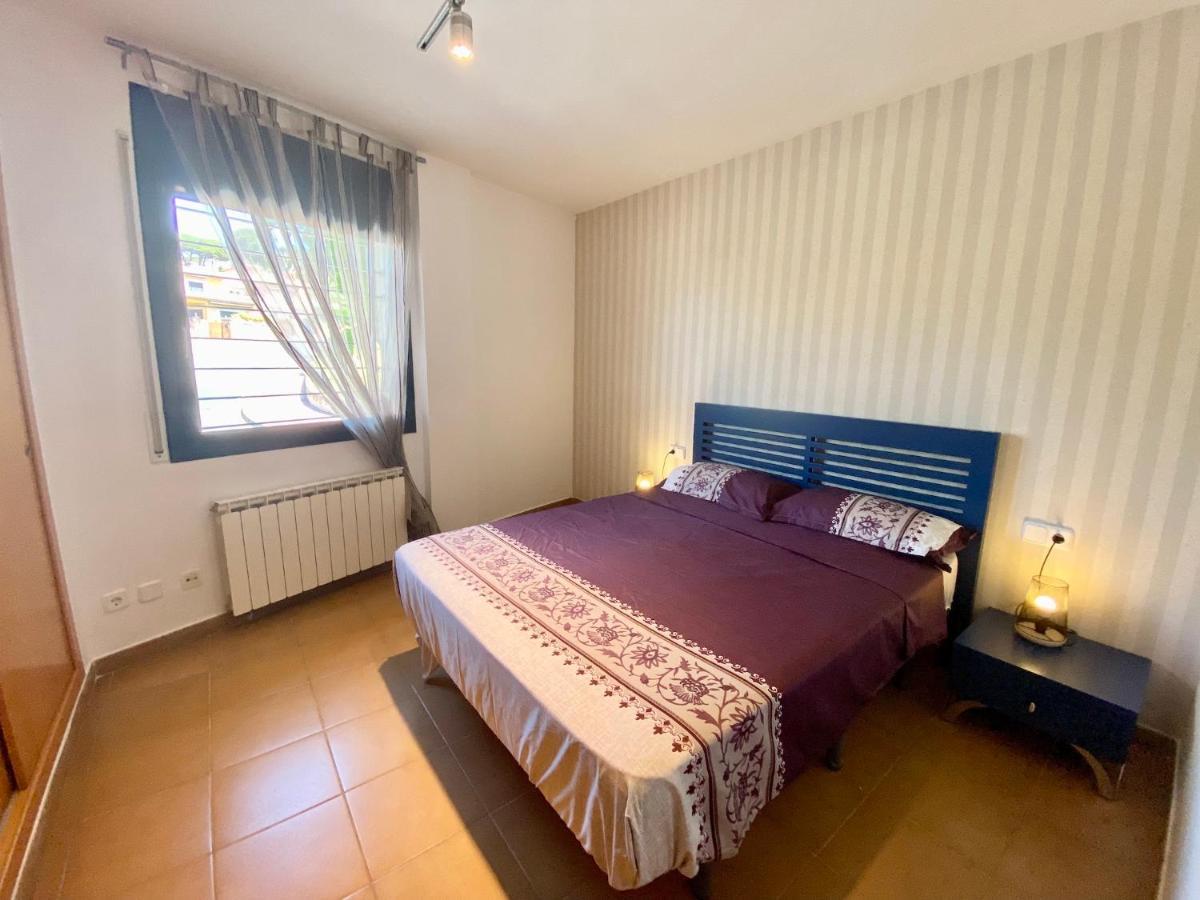 Hauzify I Forques Apartamento