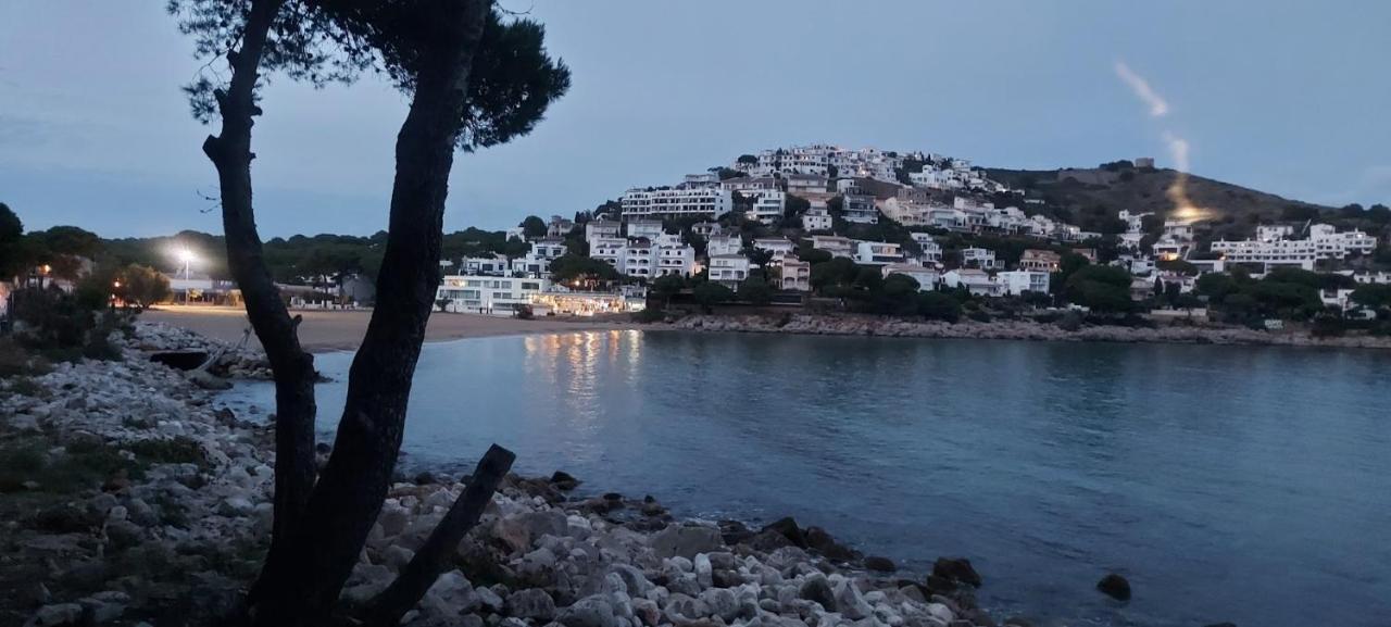 Cala Montgo