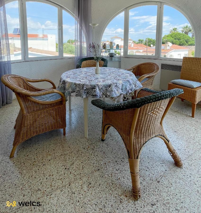Tranquilo Apartamento Con Parking Ampuriabrava
