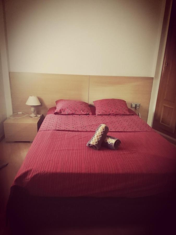 Apart Figueres Apartment *