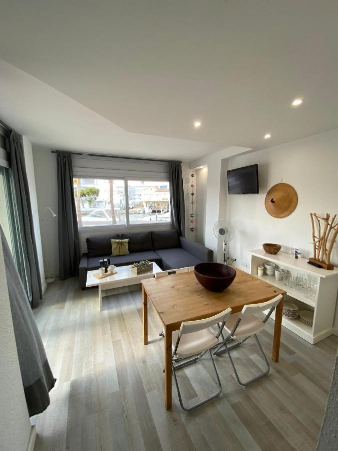 Apartamento Vista Canal Apartment *