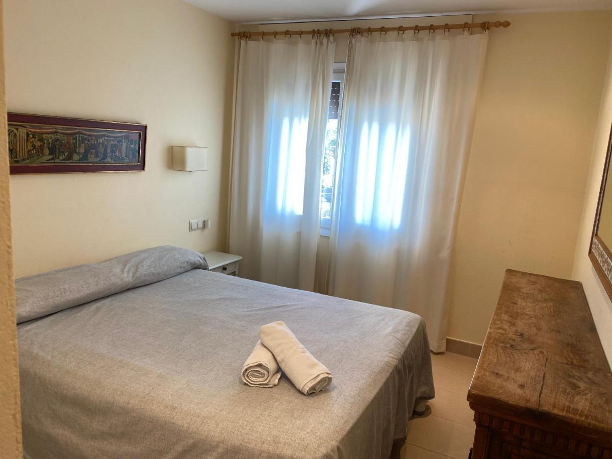 Apartamento En Con Vistas Al Mar, Piscina Y Terraza