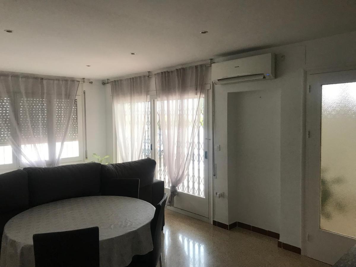 Bonita Casa En Planta Baja Costabrava