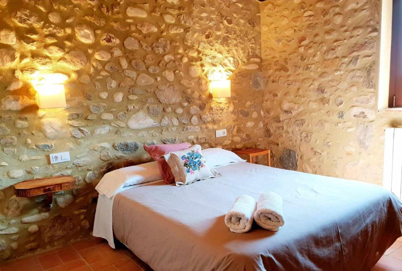 Villa Masia Restaurada Con Piscina Privada28 Pax Girona