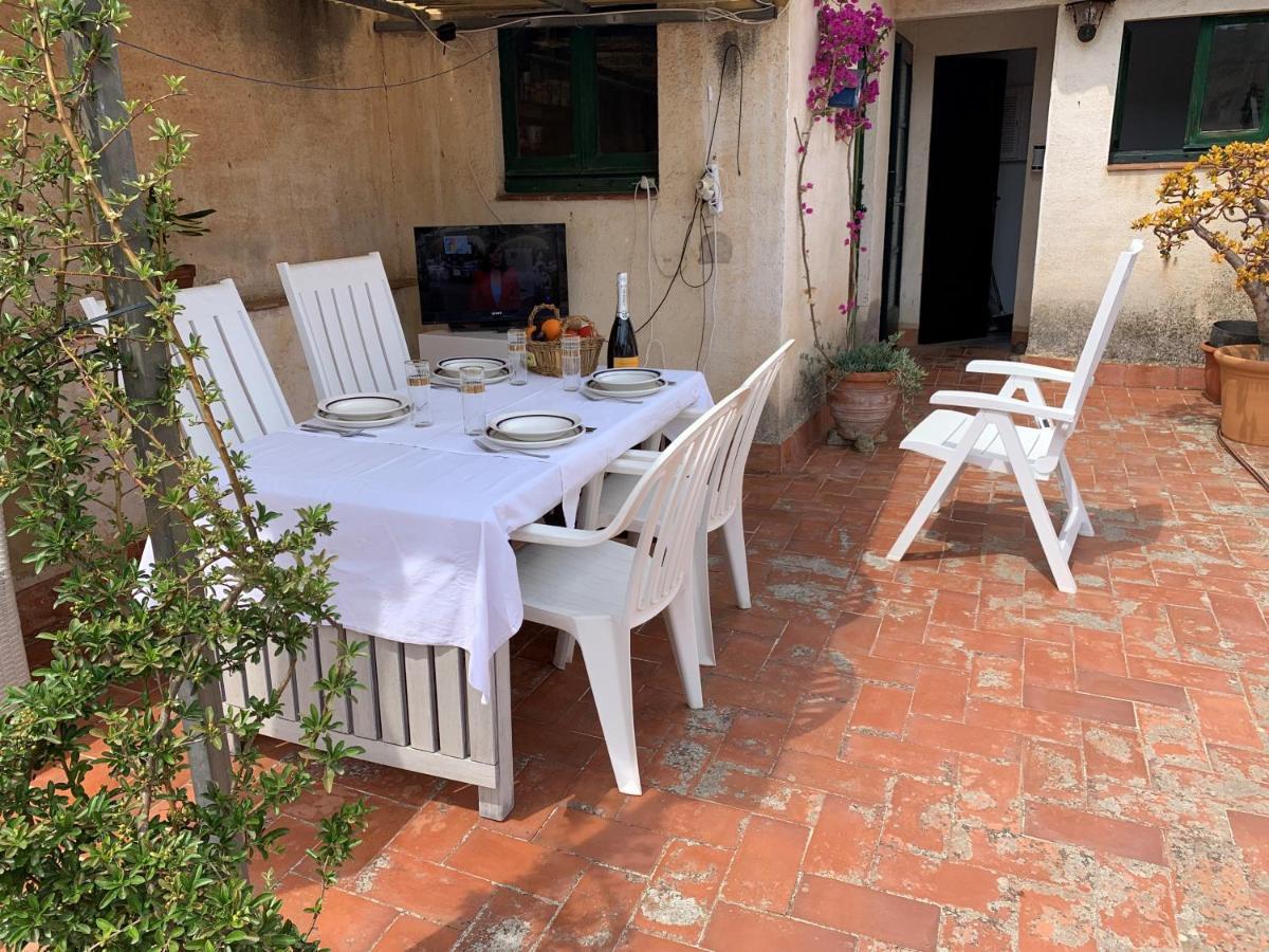 Apartment Notaria: Casco Antiguo With Garden Terrace