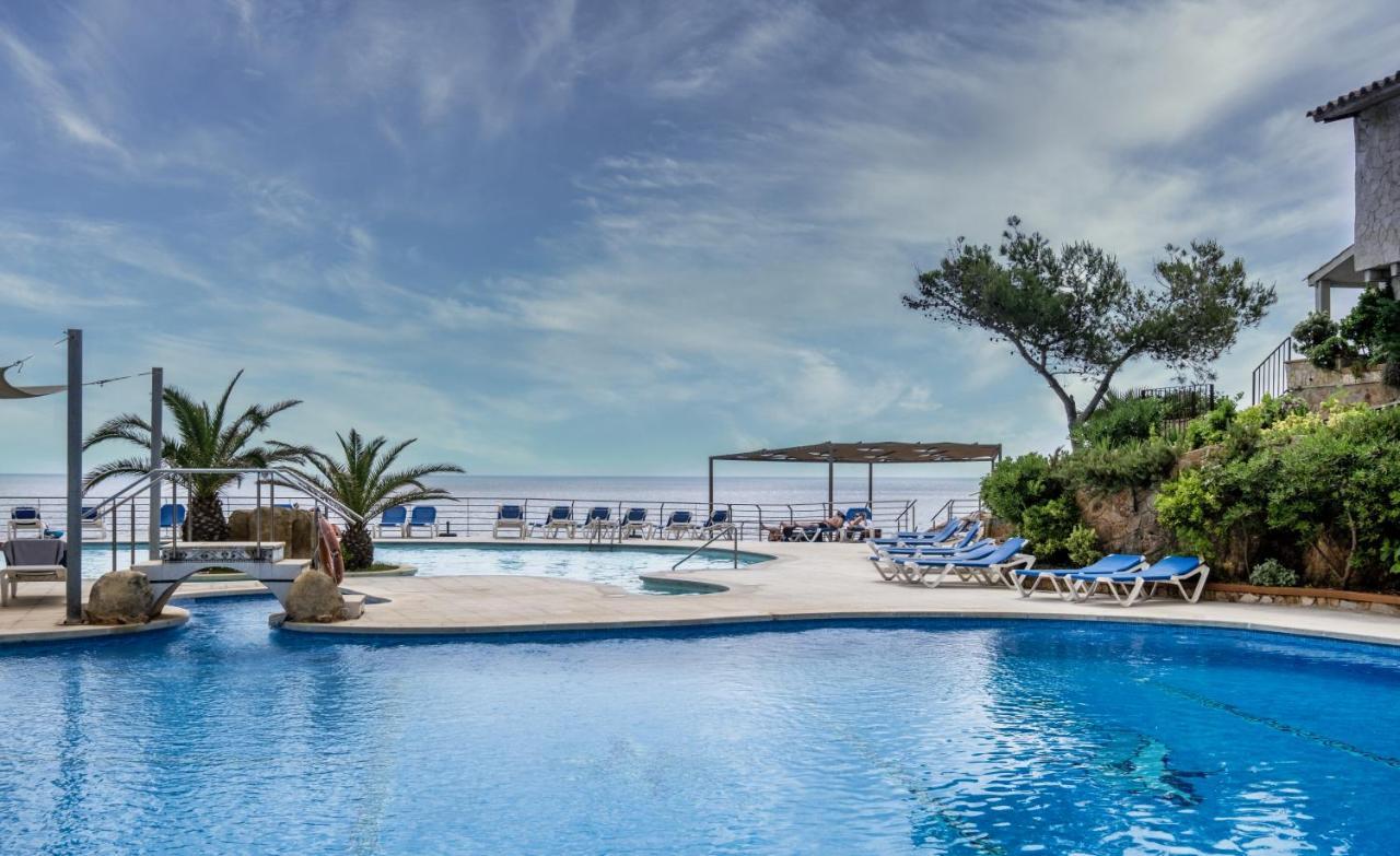 Eden Roc & By Brava Hotel