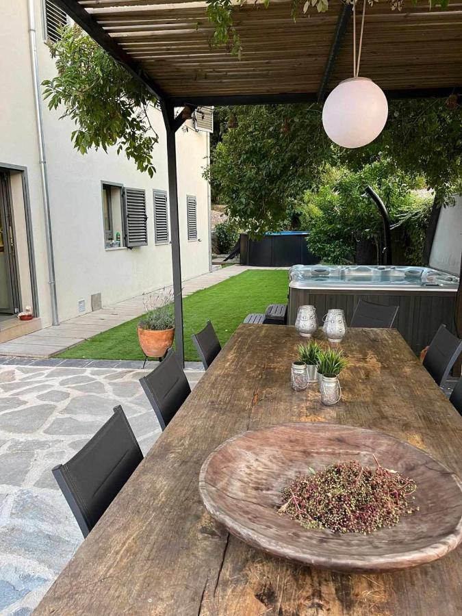 Villa Peralta W Above Ground Pool