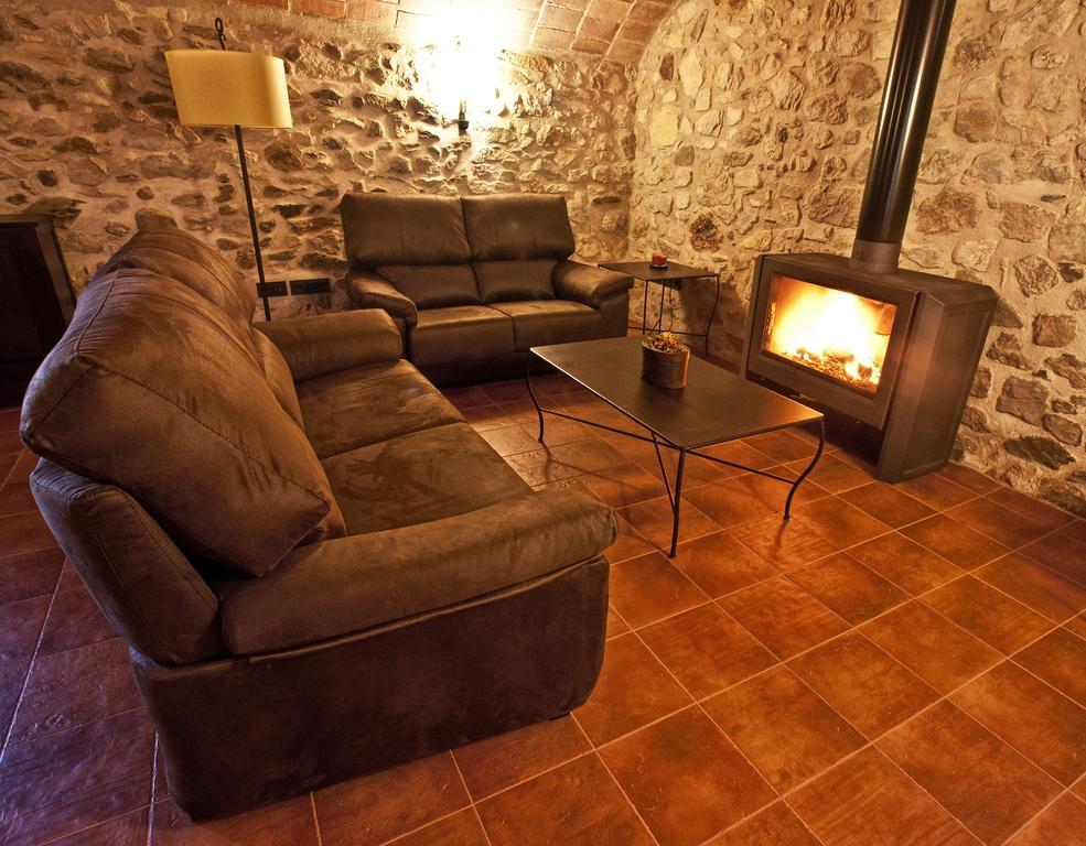 Mas Trobat Casa rural Juyá