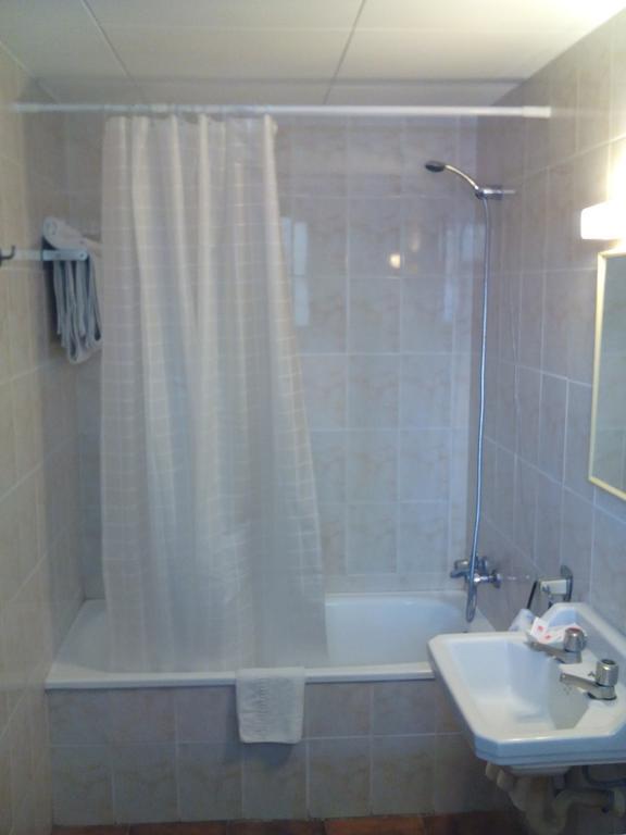Planas Hotel *