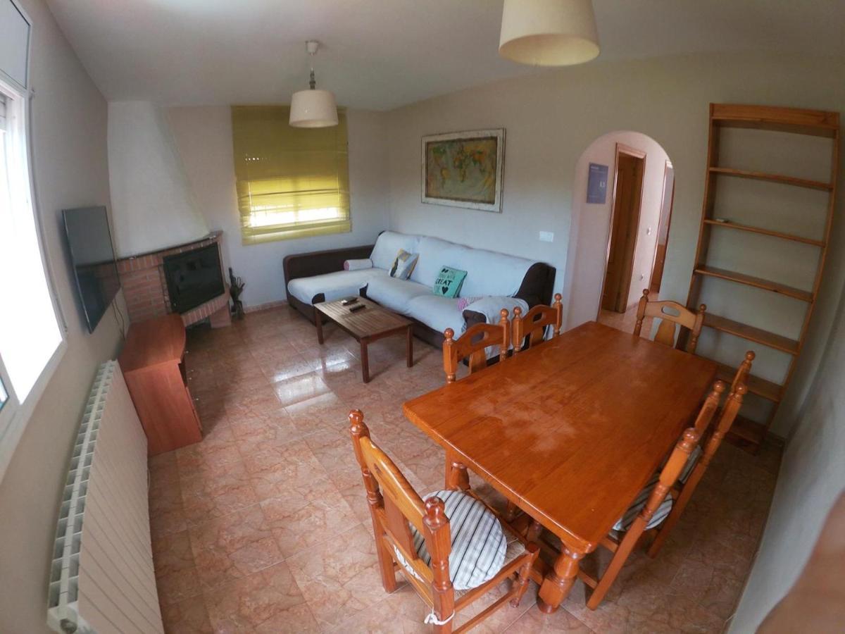 Сasa de vacaciones The Happy House Mont Barbat
