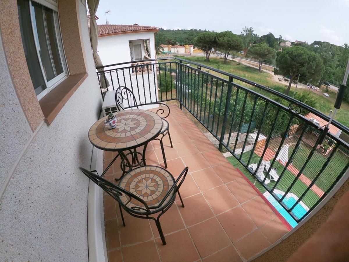 Сasa de vacaciones The Happy House Mont Barbat