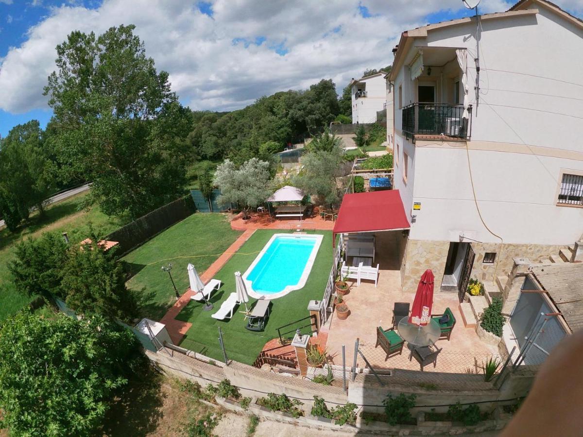 Сasa de vacaciones The Happy House Mont Barbat
