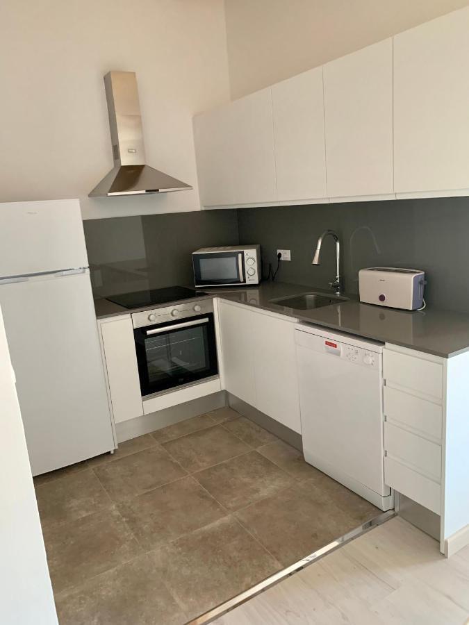 Apartamento Flat In Centre - 5 Mins From Old Town And Train Station *