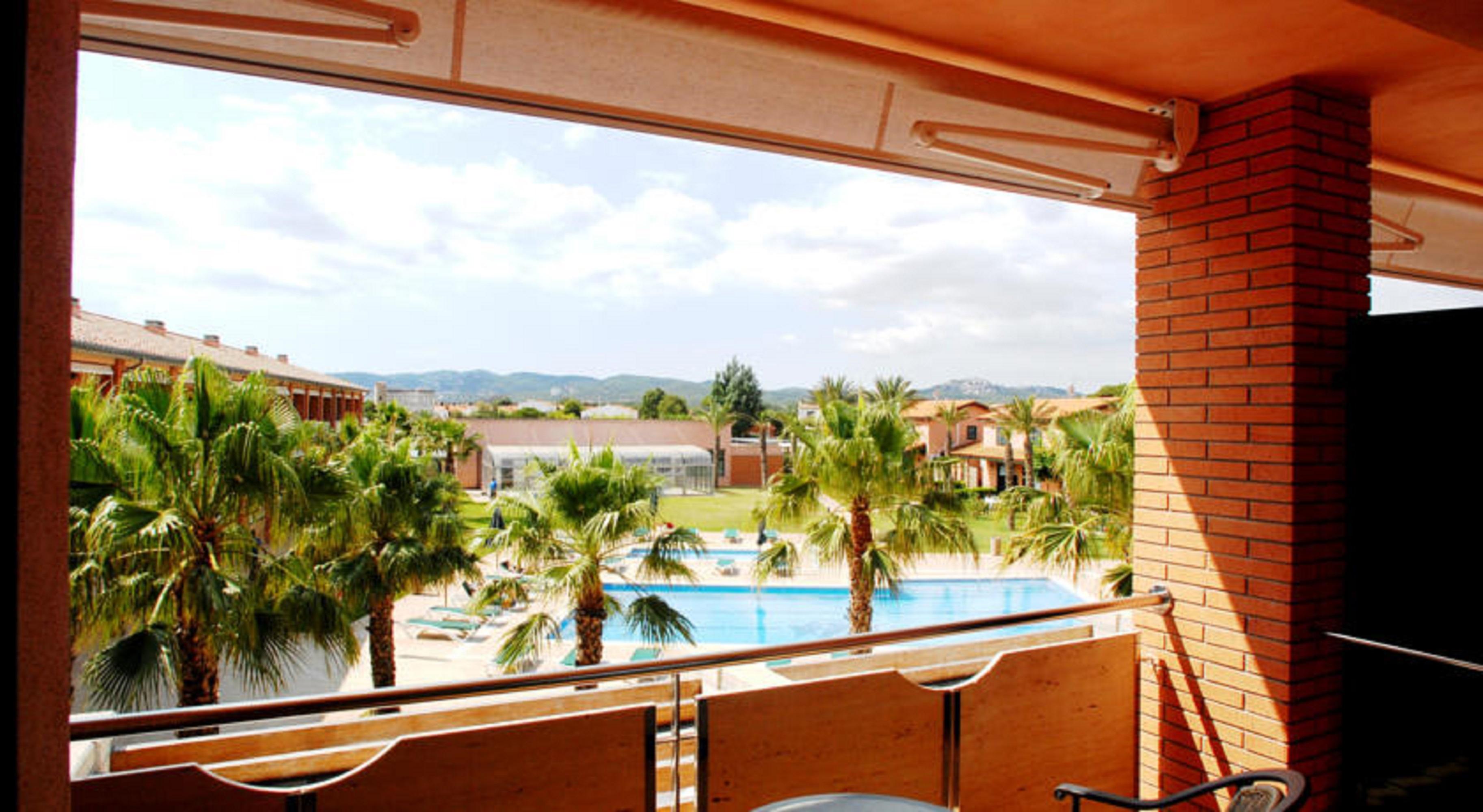 Clipper & Hotel Torroella de Montgrí