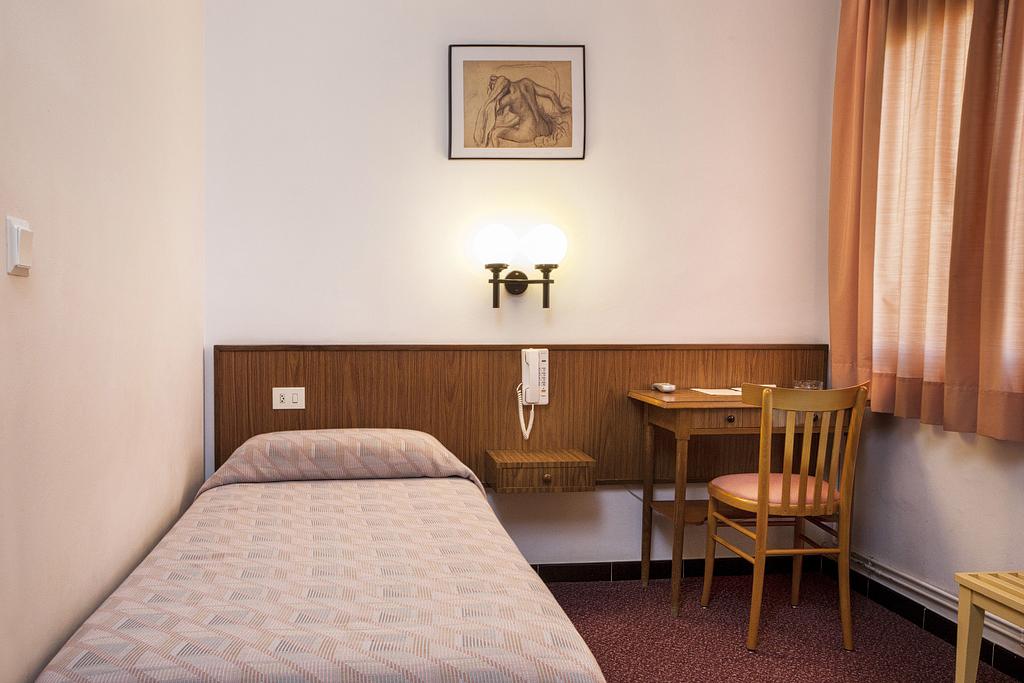 Hotel Emporium - Adults Only