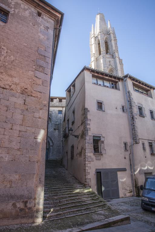 Stayingirona. Apartamento Cava Apartamento Gerona
