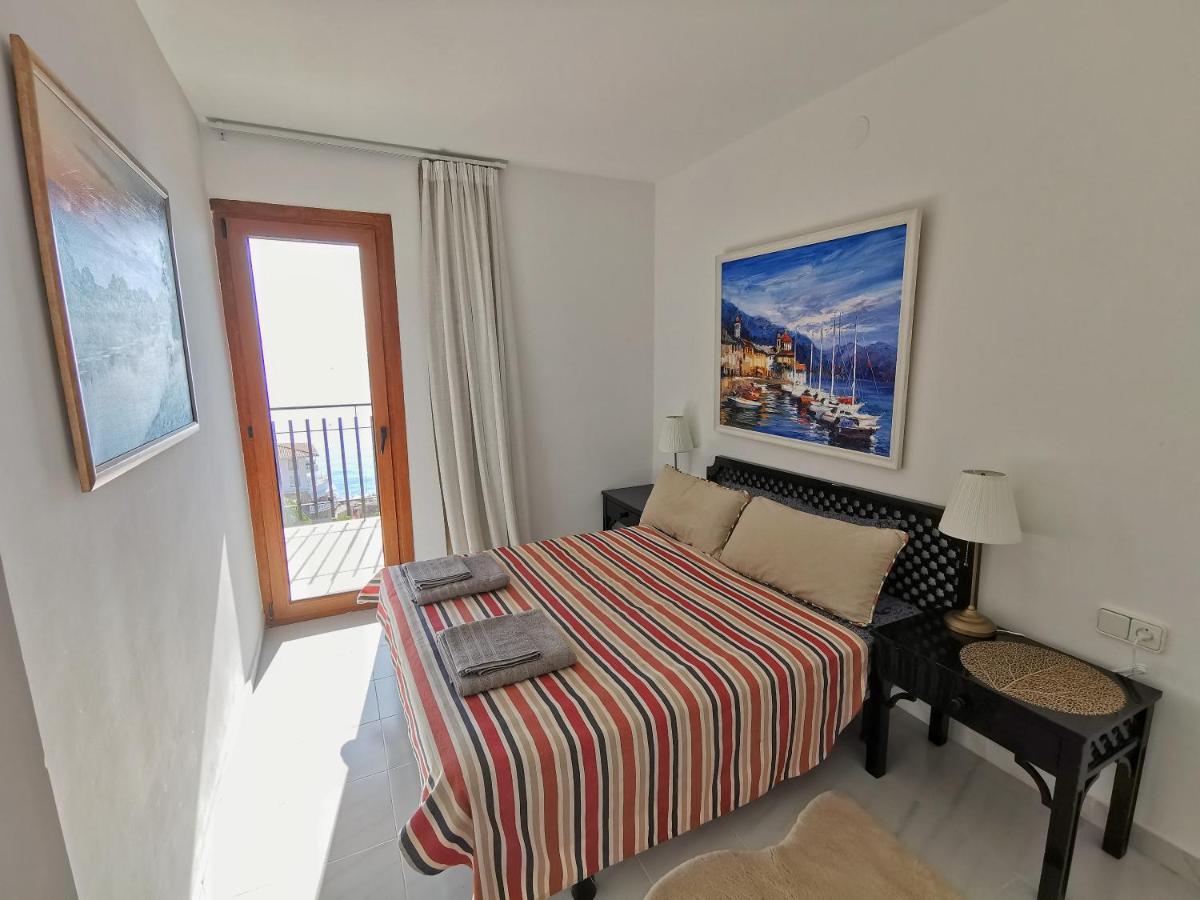 Spacious Seafront * Platja d'Aro
