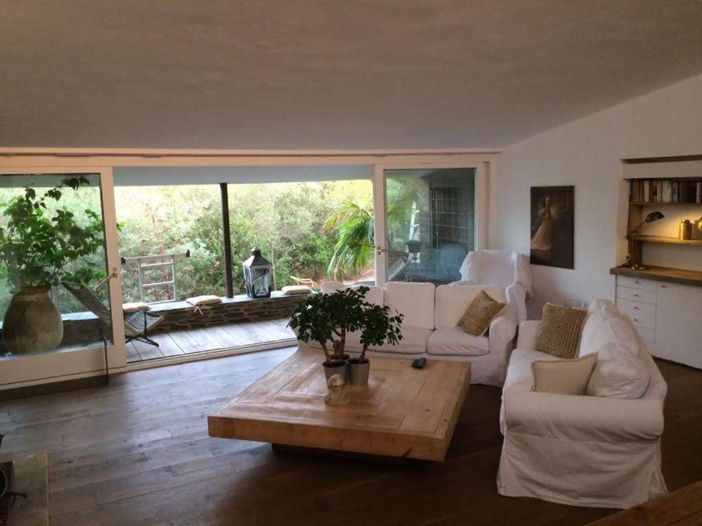 Isla Privada En De Ensueno Con 11 Dobles Con Bano Privado Y Piscina Villa
