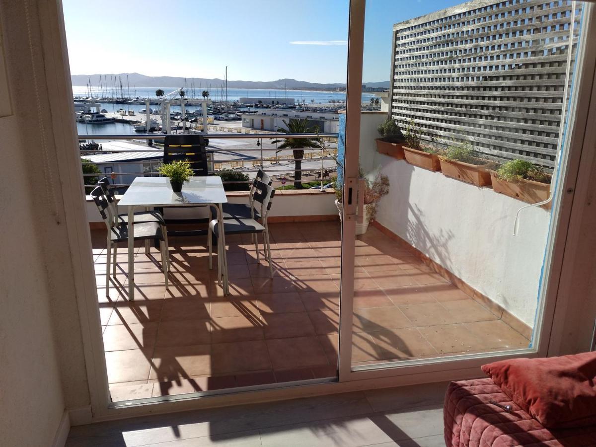 L'estartit, Atic Amb Terrassa Primera Linia Apartment