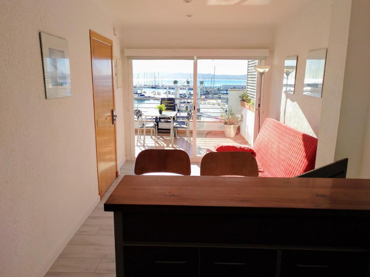 L'estartit, Atic Amb Terrassa Primera Linia Apartment *