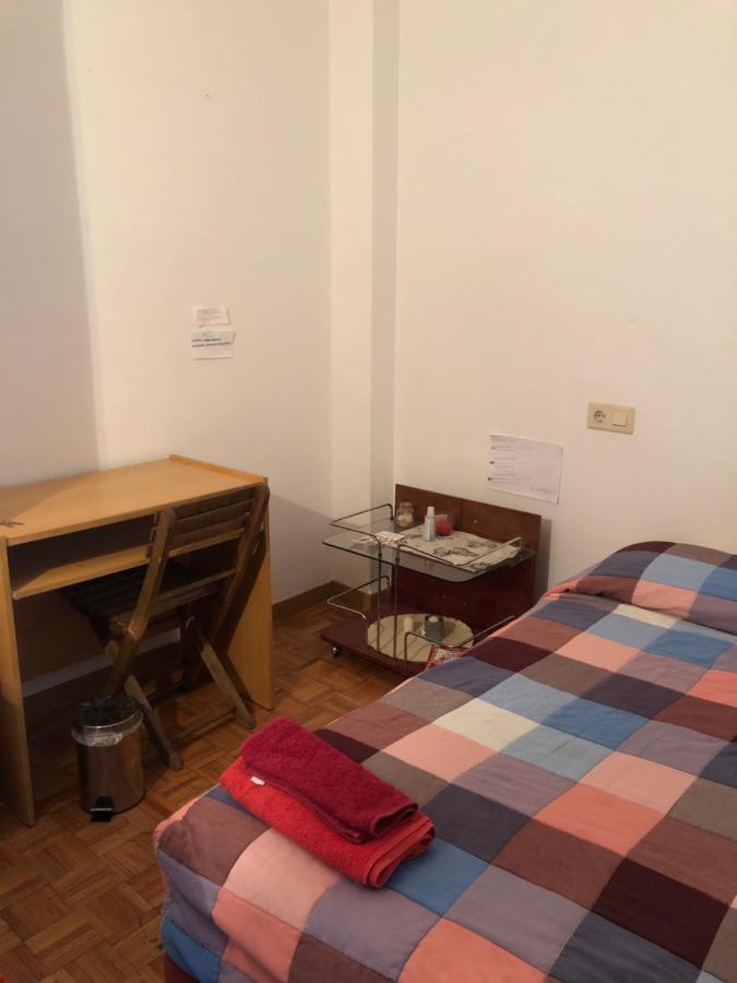 Doble En Figueres Con Bano Compartido Apartment *