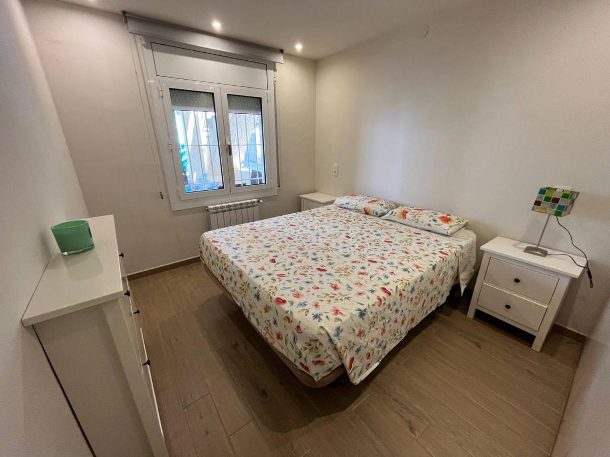 Apartamento En La Playa. Free Parking. Free Wifi L' Escala