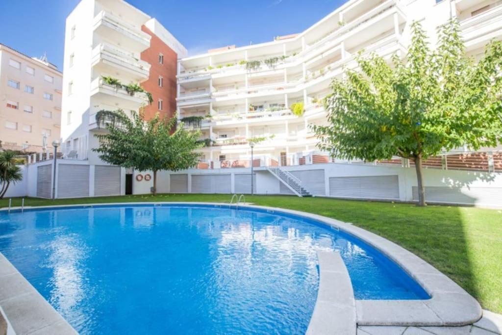Precioso Con Piscina Y Jardín Propio Lloret de Mar