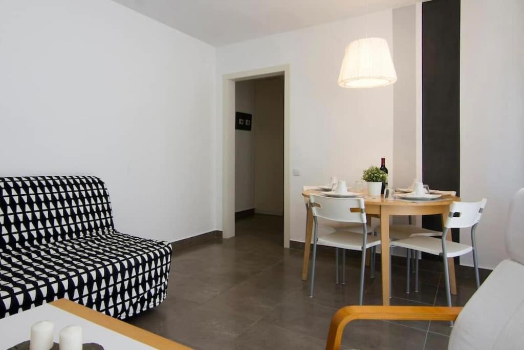 Cute Tiny Flat Near The And Center Apartamento Tossa de Mar