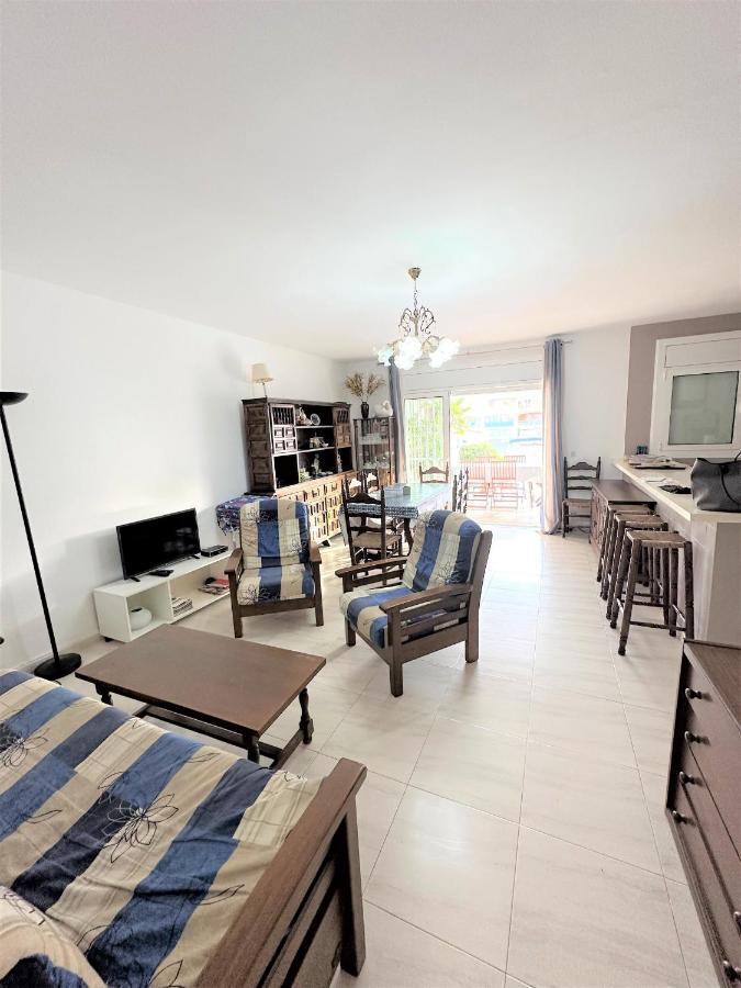 Apartamento Apartamento En Planta Baja Directo Al Canal Ref 81 Ampuriabrava