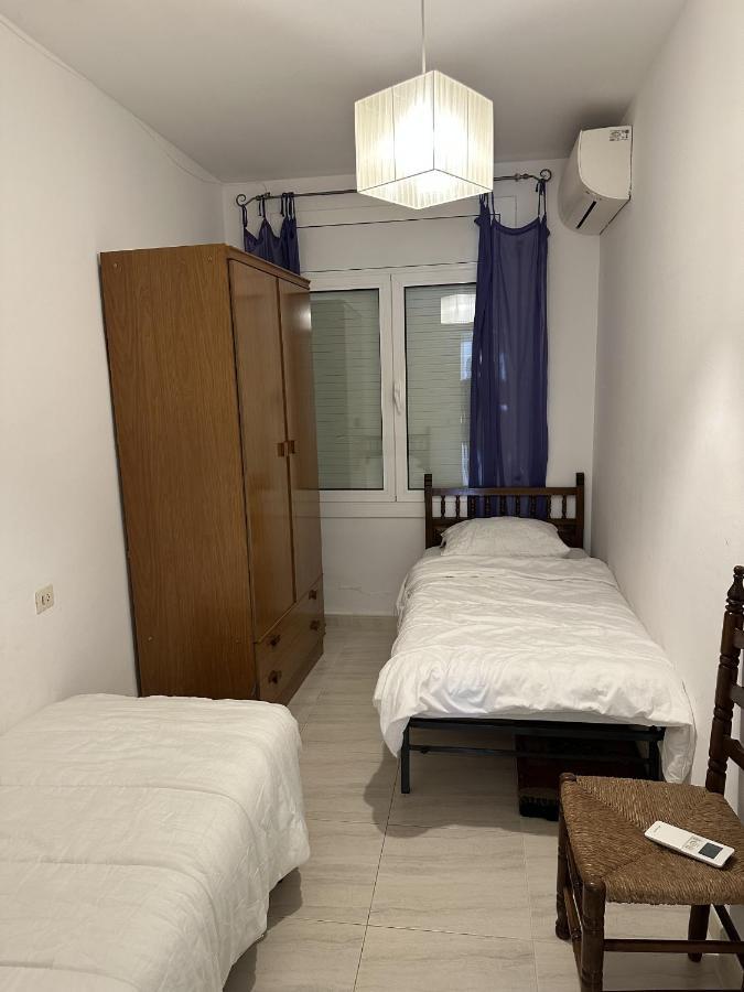 Apartamento En Planta Baja Directo Al Canal Ref 81 Apartamento *