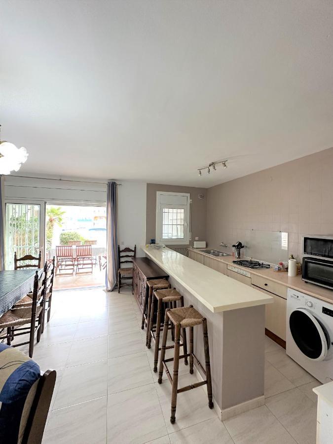 Apartamento Apartamento En Planta Baja Directo Al Canal Ref 81 Ampuriabrava