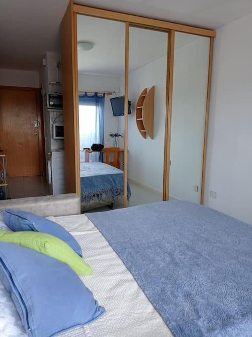Apartment Piso Primera Linea De Mar Empuriabrava