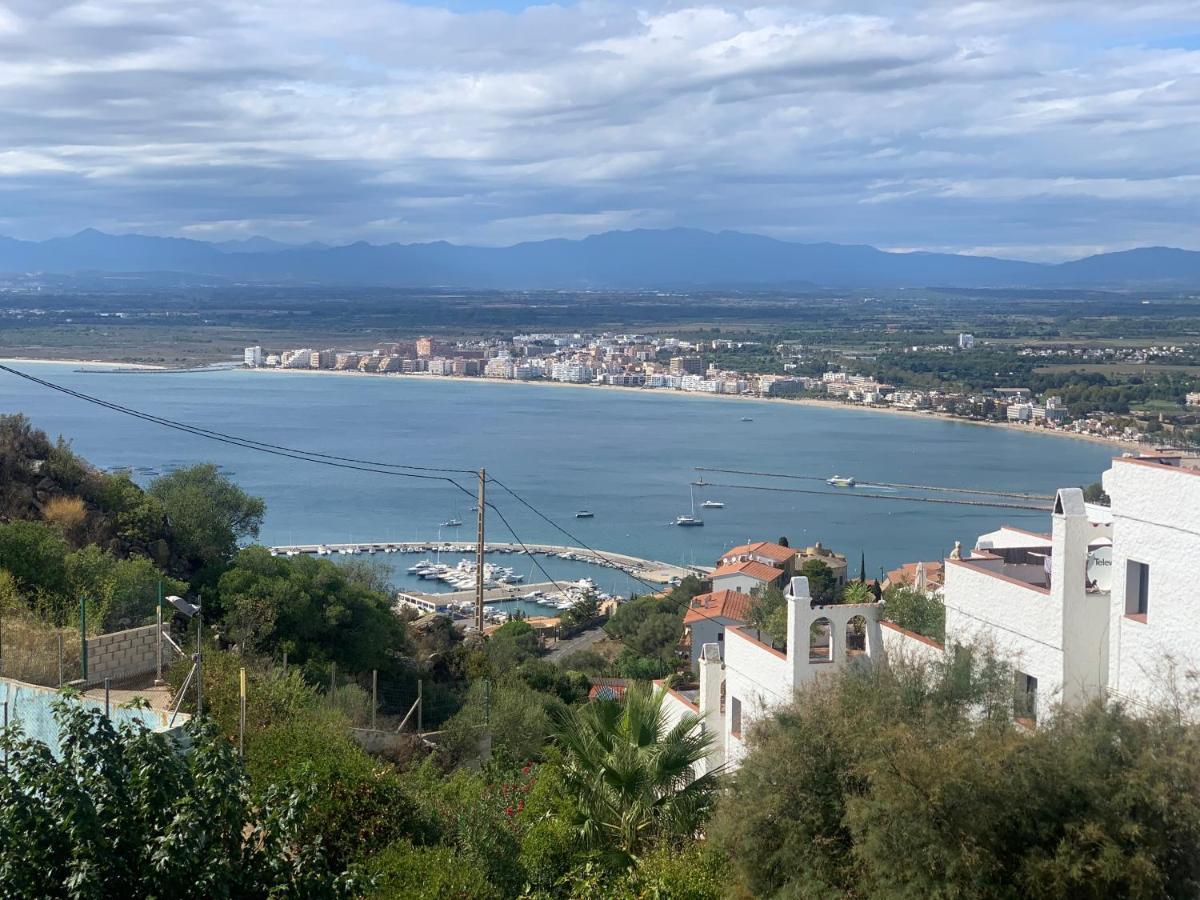 La Baie De Rose * Roses