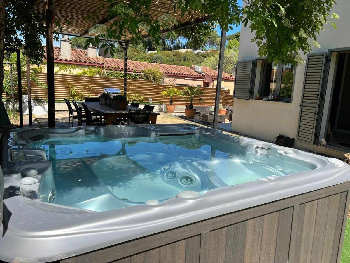 Villa Peralta W Above Ground Pool *