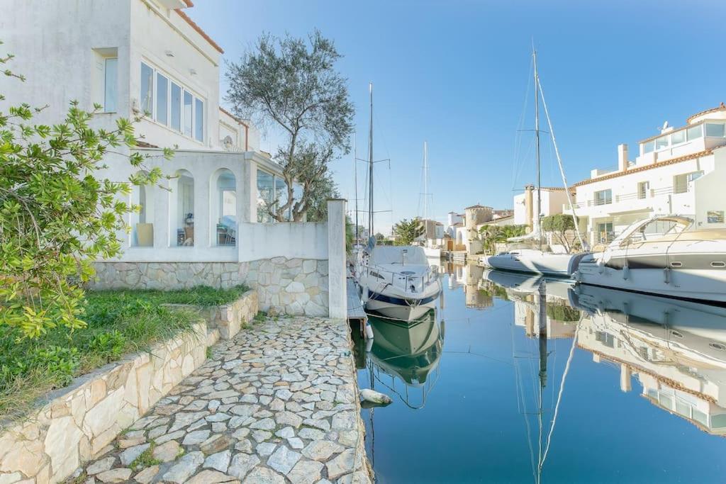 V020 - Puerto Primero Сasa de vacaciones Ampuriabrava