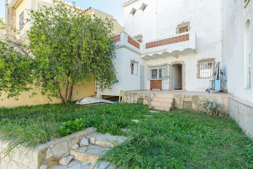 V020 - Puerto Primero Ampuriabrava