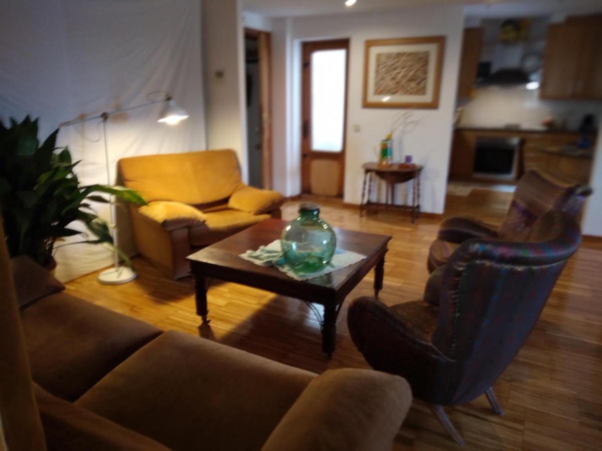 Happy Nest In Village Apartment *