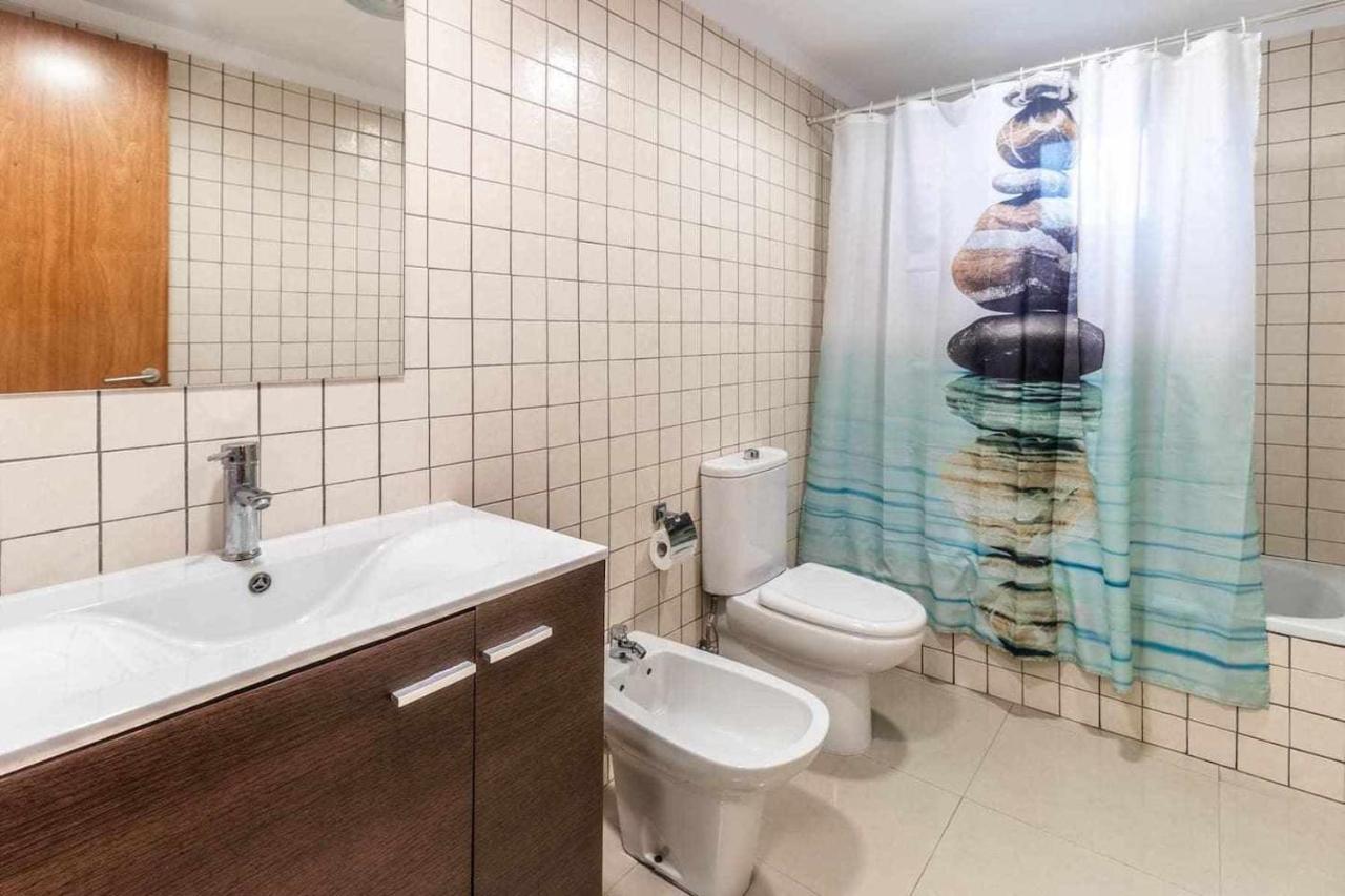 Buganto Amplia Casa Con Piscina Y Jardin *