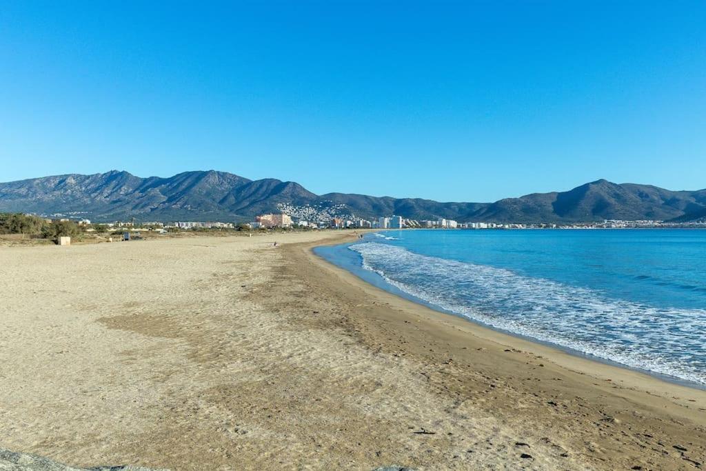 Сasa de vacaciones V020 - Puerto Primero