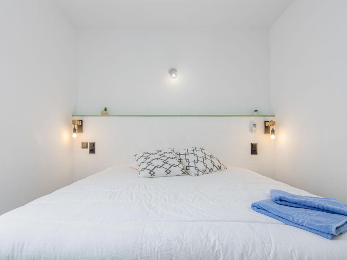 Port Currican By Interhome