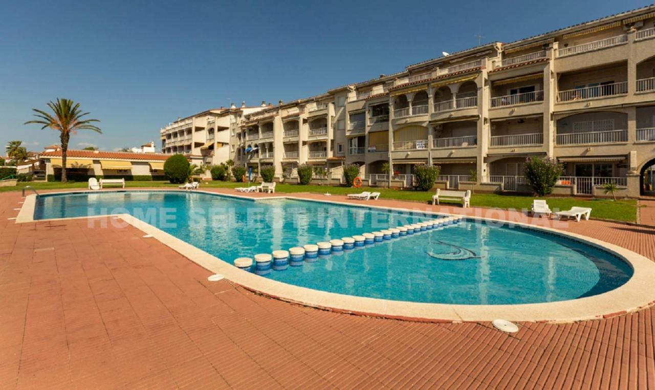 1005 Con Vistas Al San Maurici By Homeselectspain * Empuriabrava