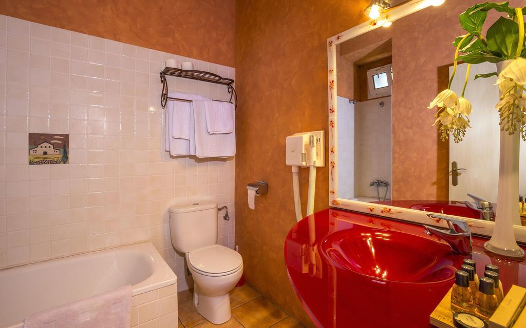 El Cau Del Papibou - Adults Only 3*