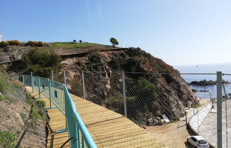 Costa Brava-palamos: Triplex Near To The Apartamento