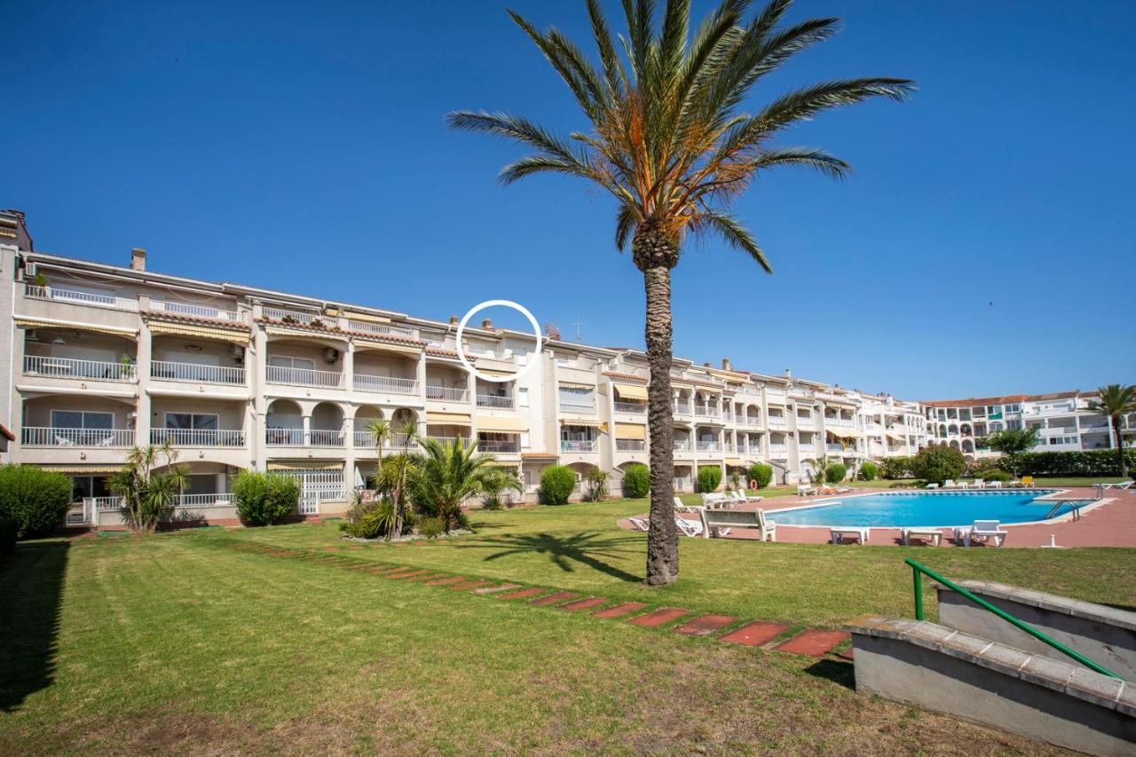 1005 Con Vistas Al San Maurici By Homeselectspain Empuriabrava