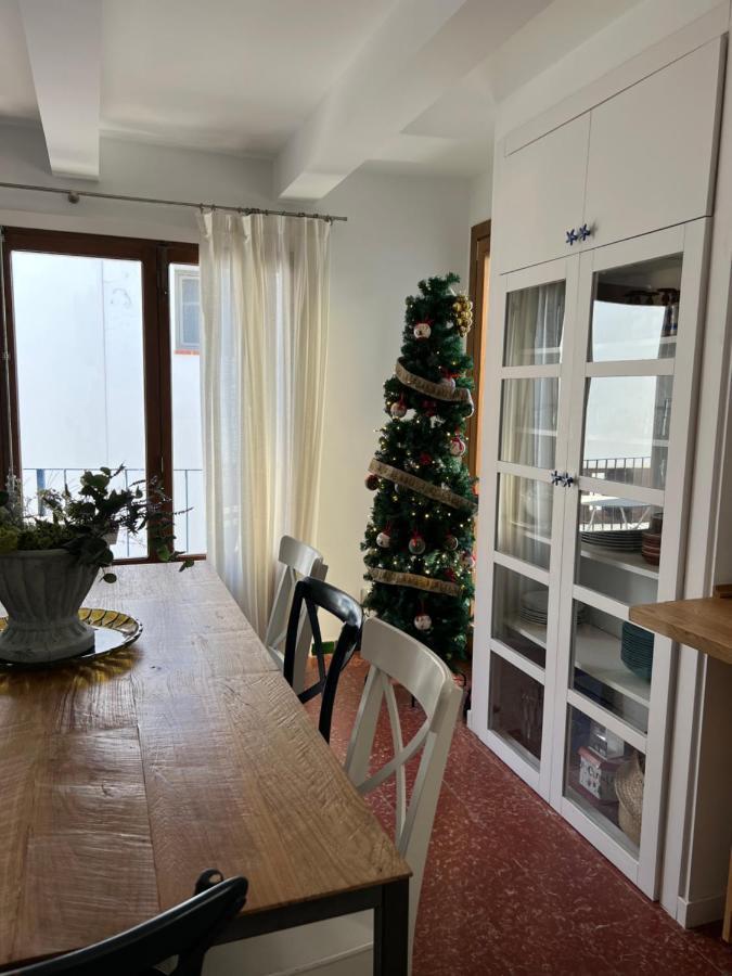 Big Family House In The Center Of Apartamento El Port De La Selva