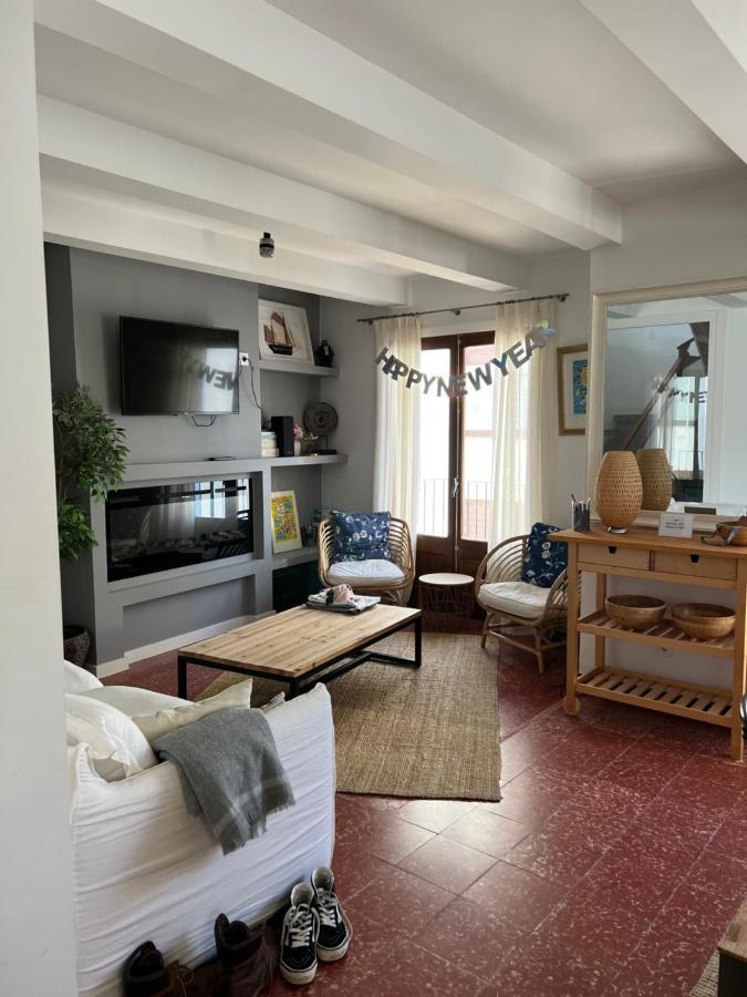 Big Family House In The Center Of Apartamento El Port De La Selva