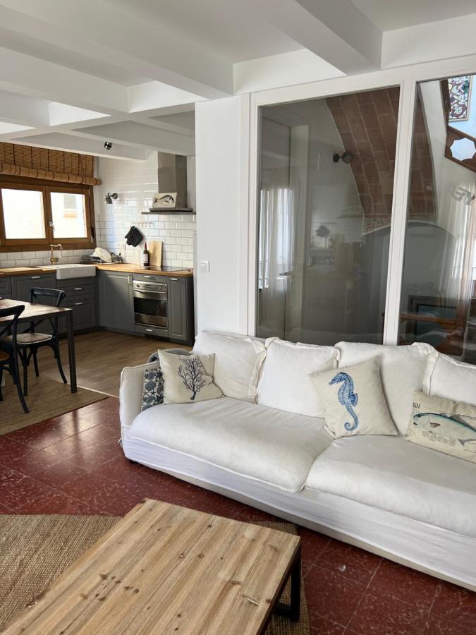 Big Family House In The Center Of Apartamento
